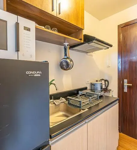 - Wifi Up To 100mbps - Pool - Netflix&chill Apartment *